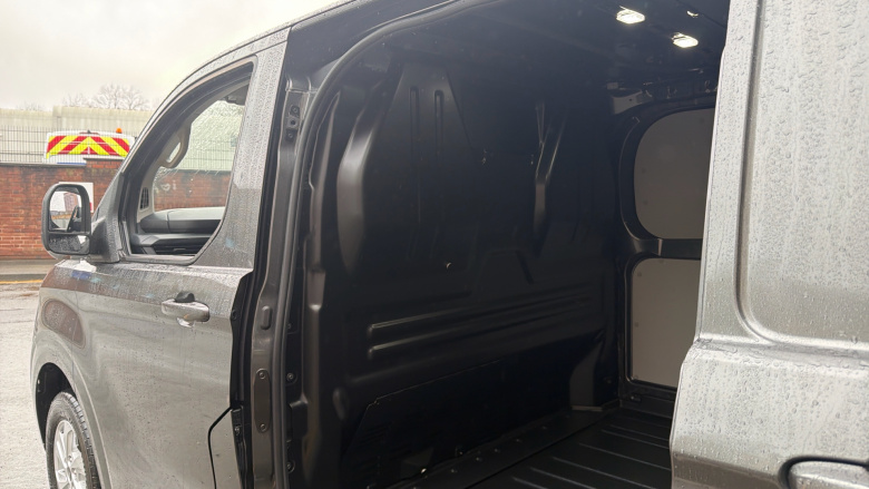 Ford Transit Custom 280 L1 Diesel Fwd 2.0 EcoBlue 136ps H1 Van Limited